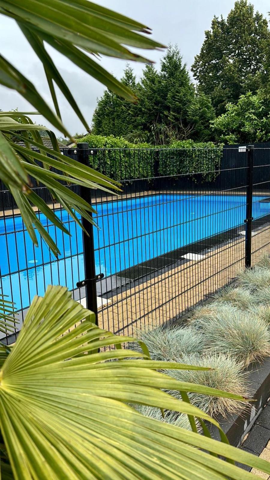 Comfortabel En Gezellig Familie Chalet Tot 6 Personen Op De Veluwe Bungalowpark De Kern Putten Esterno foto